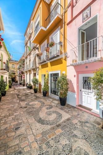 Private Sunny rooftop house in Malaga old town, walk everywhere