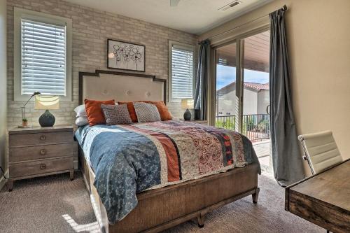 Un pat sau paturi într-o cameră la Utah Home with Pool and Hot Tub Access, Mtn Views!