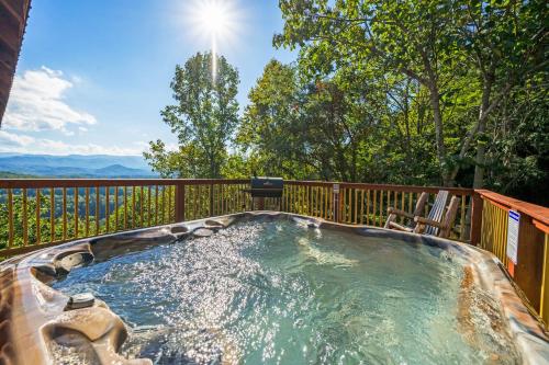Peaks of Blue with Hot Tub and Theater Room photo 6