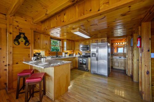 Peaks of Blue with Hot Tub and Theater Room photo 22