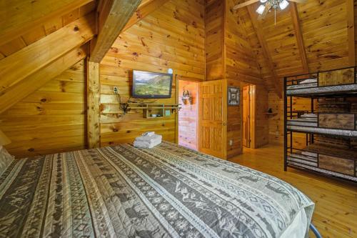 Peaks of Blue with Hot Tub and Theater Room photo 38