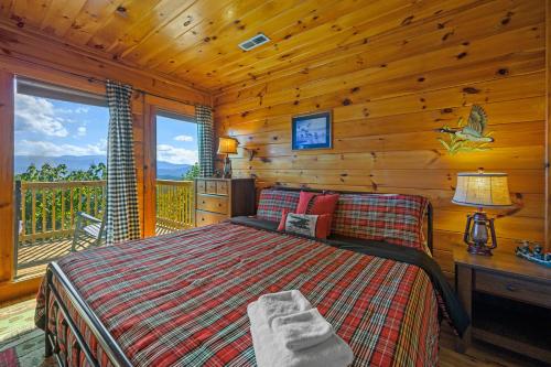 Peaks of Blue with Hot Tub and Theater Room photo 50