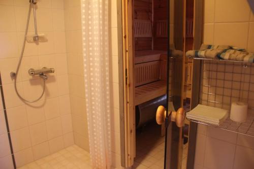 Ванная комната в Ronttonen A