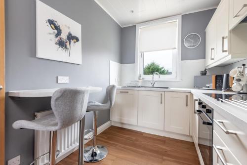 Cosy Apartment in St Andrews - Free Parking