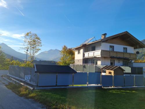 Nespecifikovaný výhled na hory nebo výhled na hory při pohledu z apartmánu
