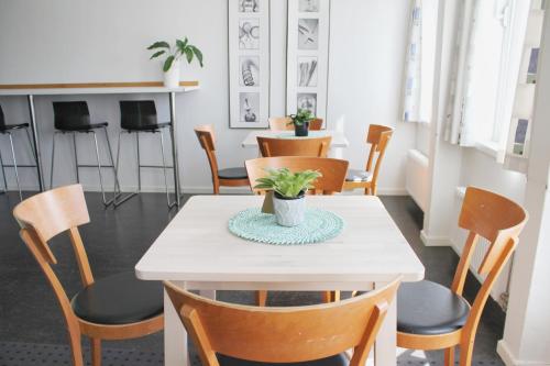 Ruang duduk di Lillehammer Stasjonen Hostel