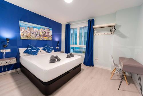 Stylish Apartment in the Historic Center 30 meters from calle ...