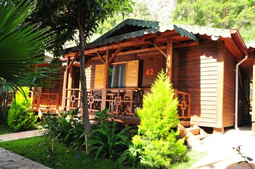 Giardino di Ikiz Pension Bungalow
