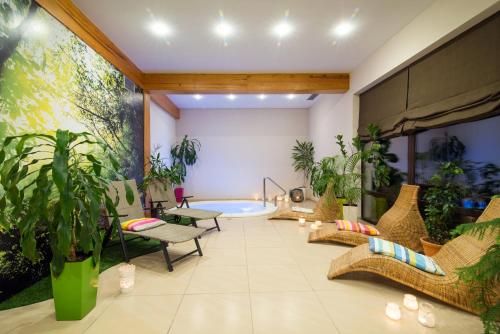 Bazén v ubytování Balia Spa & Wellness nebo v jeho okolí