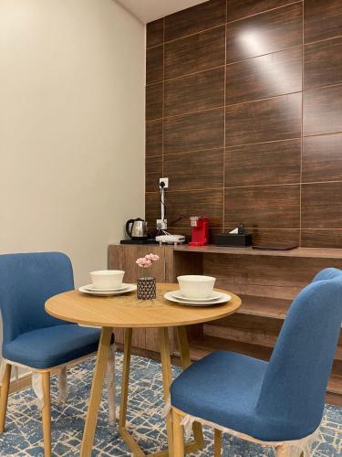 Kaffe- og tefaciliteter på مقر الفخامة