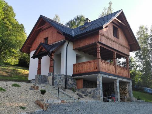 DOMEK POD CZEREMCHĄ, jacuzzi