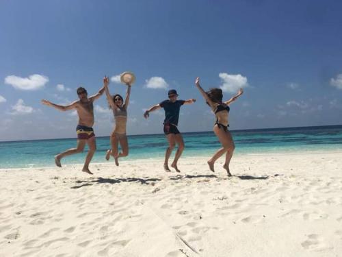 Tetamu yang menginap di Himandhoo Travel & Stays