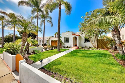 #521 PuertAzul - Enjoy Comfortable Beach Living In La Jolla