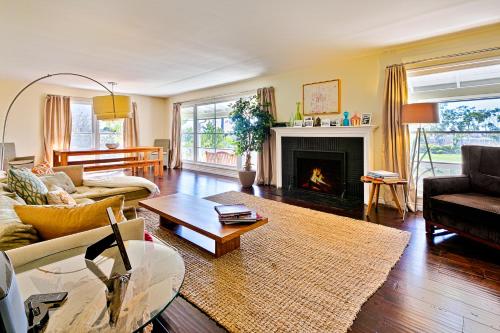 Gallery image of DP-343 - Dana Point Parkside Cottage in Capistrano Beach