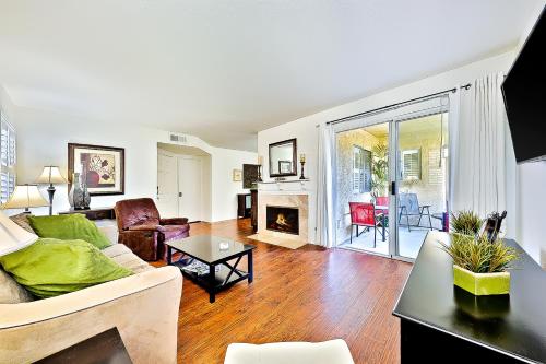 Ritz Point Condo – Photos 4