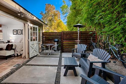 Secluded Windansea Beach Rental Cottage