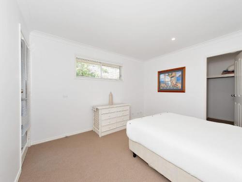 Gallery image of Surf Break Unit 10B Tuna Cresent Upstairs in Fingal Bay