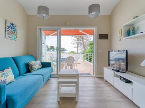 HomeForGuest Modern Apartment in San Agustin 2 min from the beach