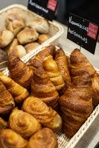 Nourriture dans l'hôtel ou à proximité