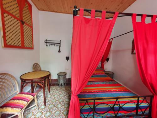 Riad Sidi Magdoulにあるベッド