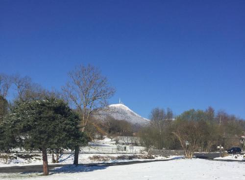 Appart' Côté Puy-de-Dôme að vetri til