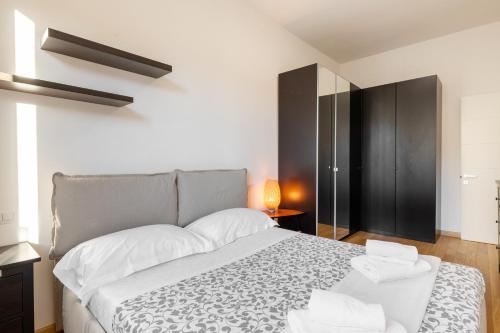 GuestHost - Doni Quiet and Comfortable Apartament with Balcony