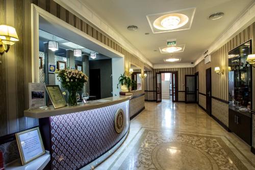 Sofievsky Posad Hotelのロビーまたはフロント