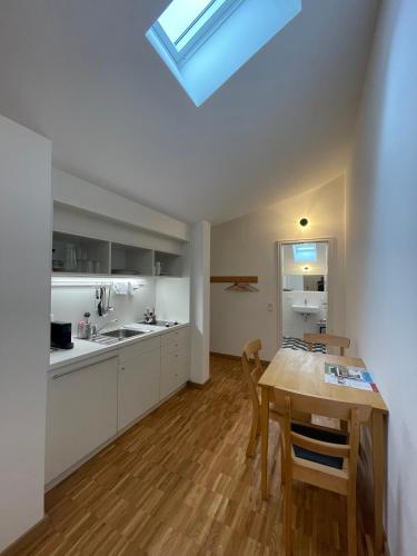 Kuchyň nebo kuchyňský kout v ubytování Gästehaus Phantasie