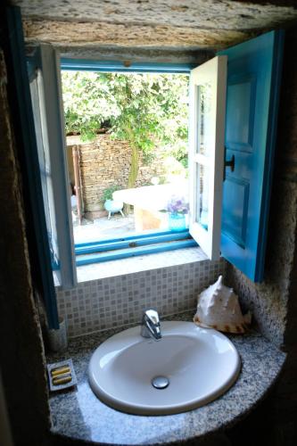 Koupelna v ubytování Casa do Engenho - Canadelo Amarante