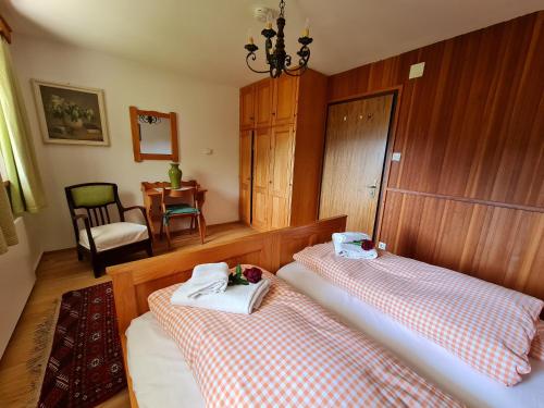Postel nebo postele na pokoji v ubytování Haus Oswaldi by Globalimmoservice