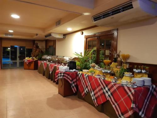The Oasis Beach Resort – Photos 3