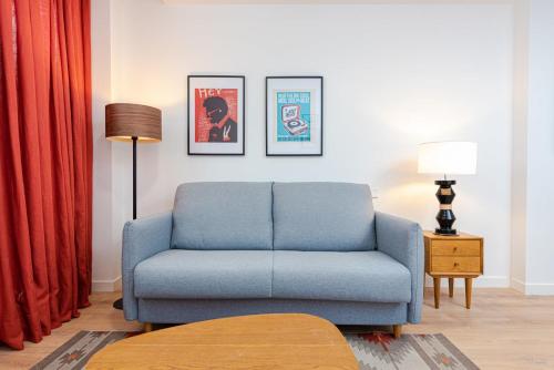 A seating area at Francisco Remiro Fabulous Furnished Apartments in Guindalera
