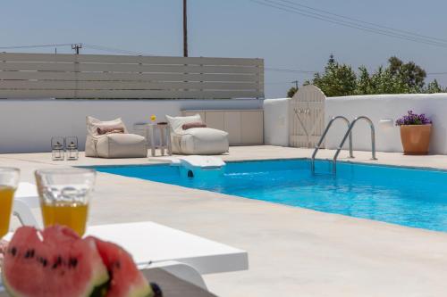 Πισίνα στο ή κοντά στο Naxian Lounge Villas