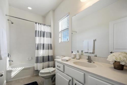 5Br 5Bath Pvt Home BBQ Pool 15min Disney 3056ft photo 35