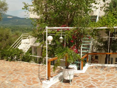 Gallery image of Heras Garden in Vasiliki