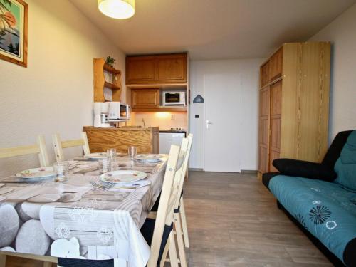 Jadalnia w apartamencie