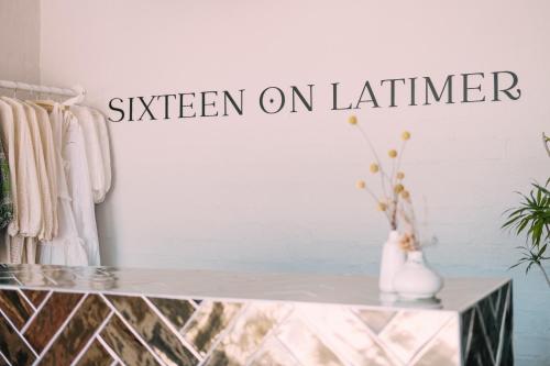 Imagen de la galería de Sixteen On Latimer, en East London