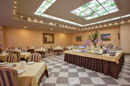 Restaurace v ubytování Hotel Orientale