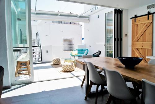 Casa López- Lujosa casa de playa en Málaga