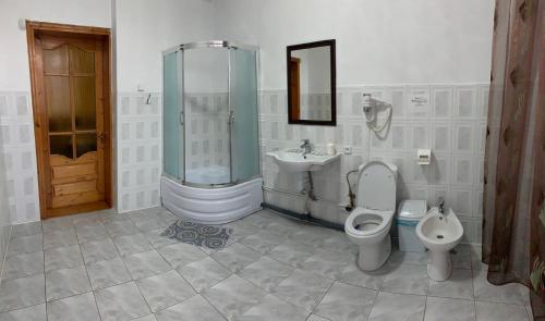 Et badeværelse på Mini-Hotel Sakvoyage