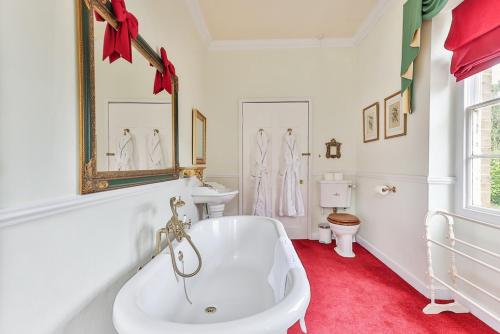 Gambar di galeri bagi Finest Retreats - Walcot Hall di Brough