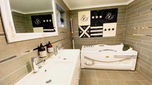 Φωτογραφία από το άλμπουμ του Skaftö Hotell Villa Lönndal, Grundsund σε Grundsund