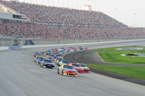 a group of cars lined up on a race track at Sunrise Inn Williamstown in Williamstown