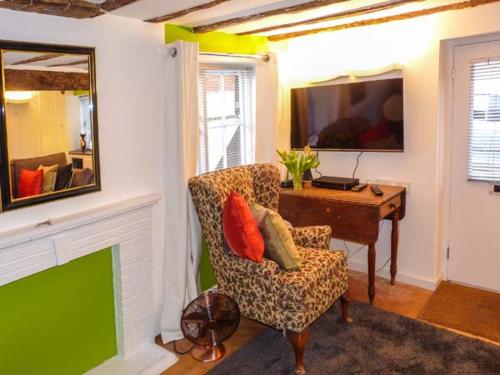1 St Marys Lane – Photos 2