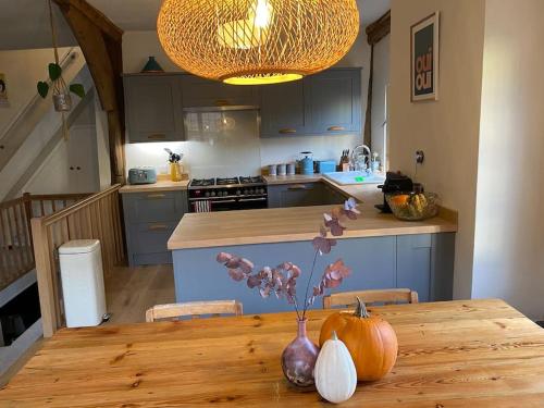 Kingpost - 3 bedroom Apartment in Sandwich