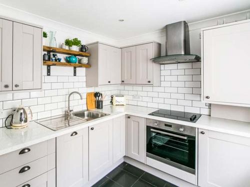 Seasalt Cottage – Photos 2