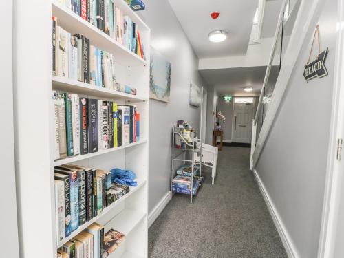 Manor Heath Apartment 4 – Photos 5