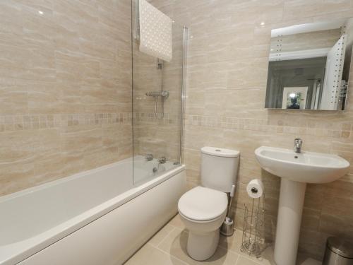 Manor Heath Apartment 1 tesisinde bir banyo