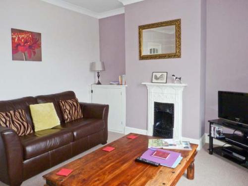 Riverside Apartment – Photos 2