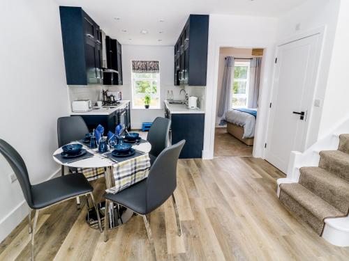 Chuffing Cottage – Photos 2